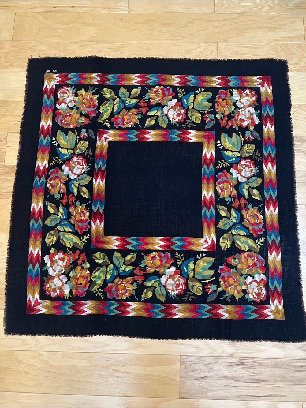 Echo 100% Wool Scarf in Black and Red